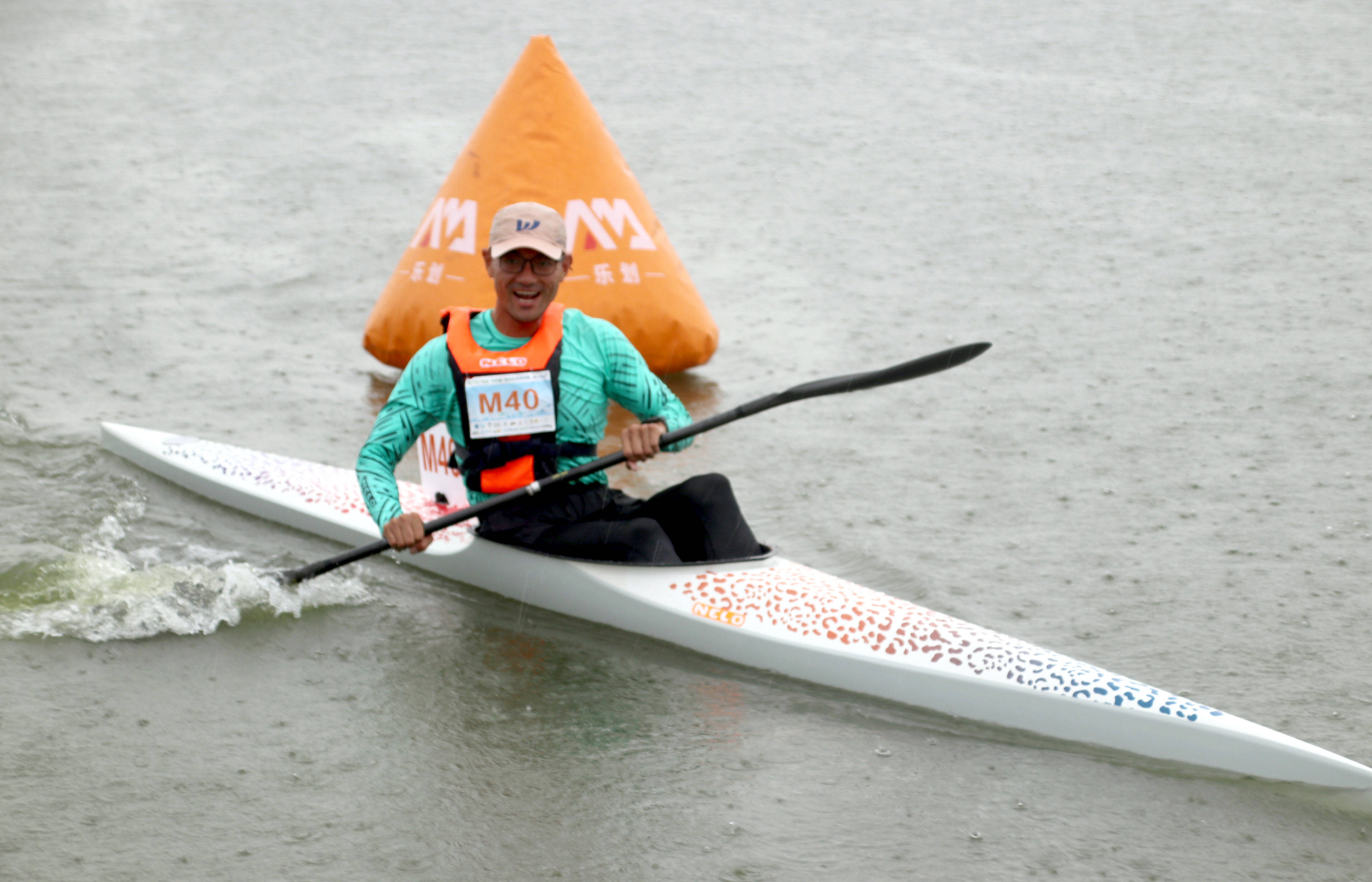 传统皮划艇比赛,水上竞速的经典魅力的简单介绍 传统皮划艇比赛,水上竞速的经典魅力的简单介绍