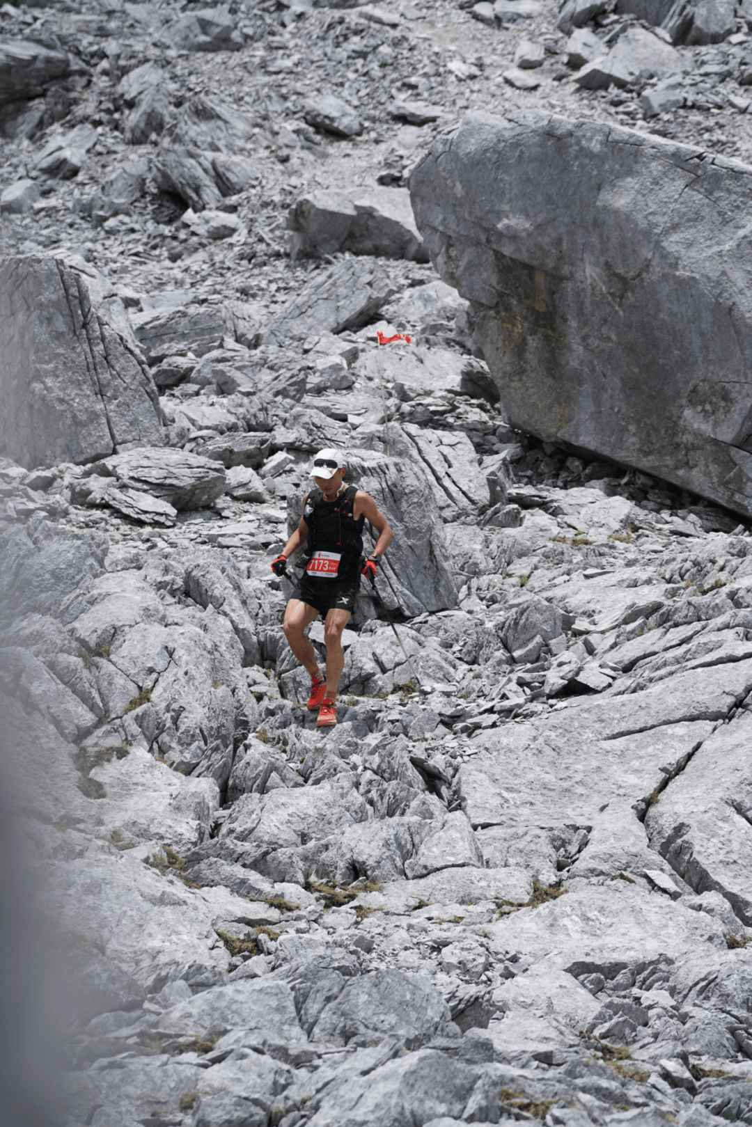 “从泥泞到雪野,挑战无界限”——极限越野赛事震撼回顾 “从泥泞到雪野,挑战无界限”——极限越野赛事震撼回顾