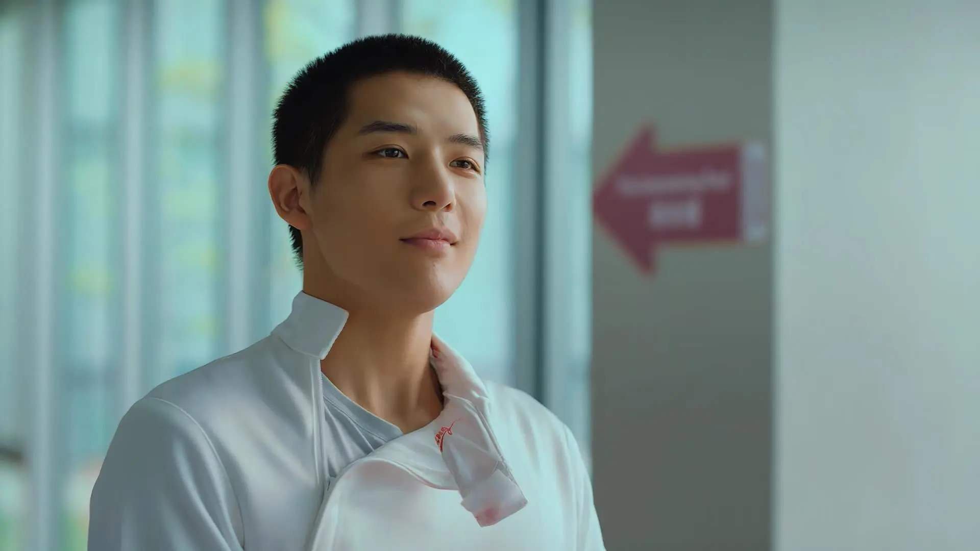 九游网-【世界冠军】丁俊晖与奥沙利文的比赛策略对比分析，丁俊晖和奥沙利文的比赛结果